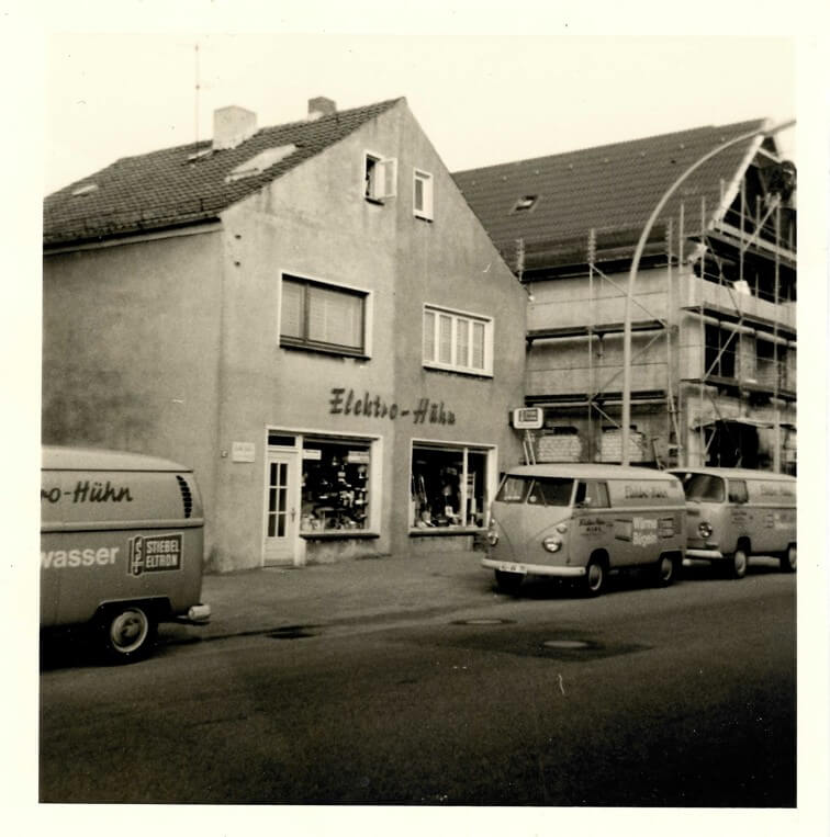 Elektro Hühn, Kiel, ca. 1972, Betrieb mit Fuhrpark_Foto Paul Hühn